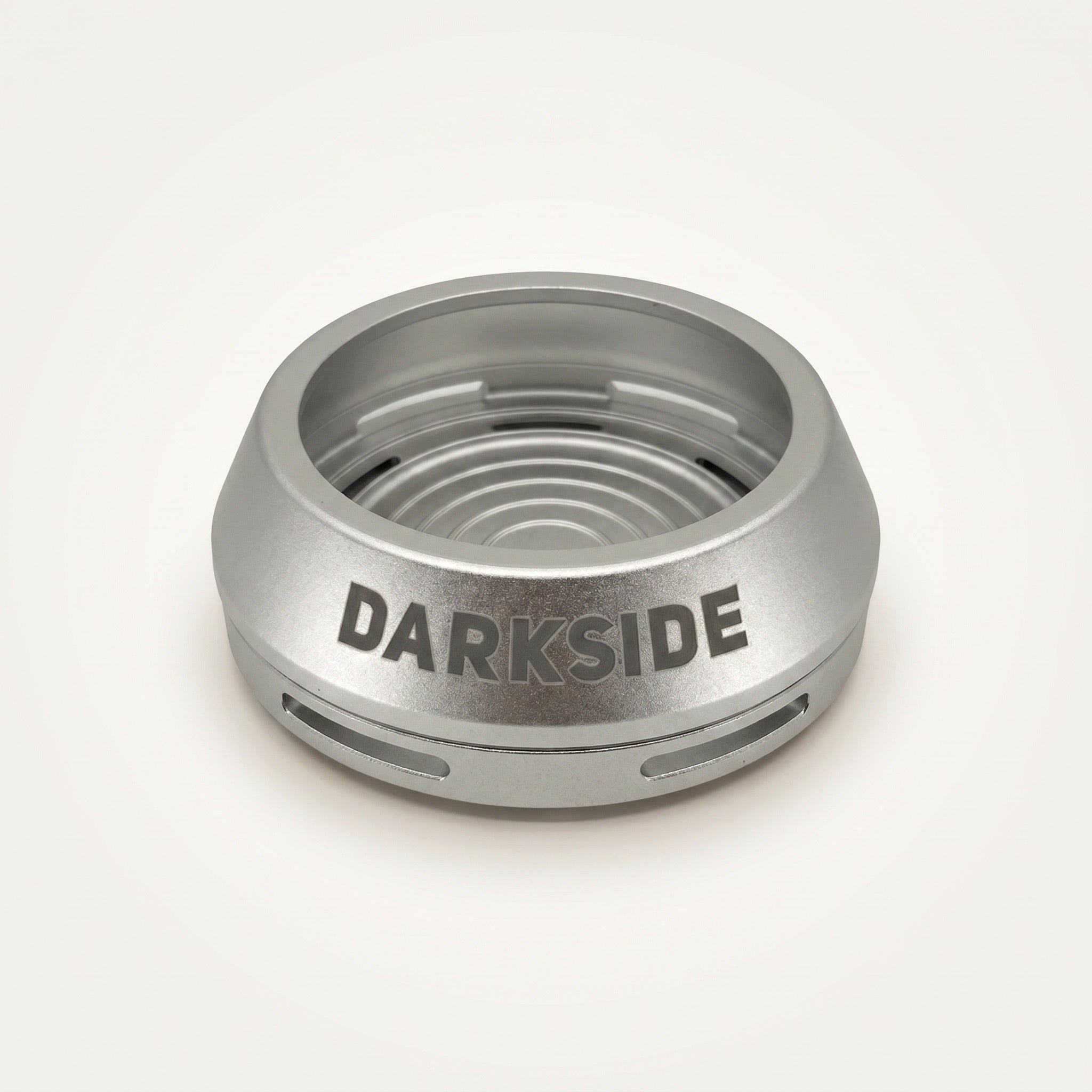 Darkside D-Heater Silver lidless anodised aluminium hookah HMD, three-quarter studio view