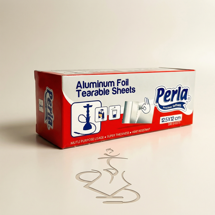 Perla Heavy-Duty Shisha Foil dispenser box with 100 pre-cut 30-micron aluminium sheets, 12.5x12cm format, photographed on a warm studio background.