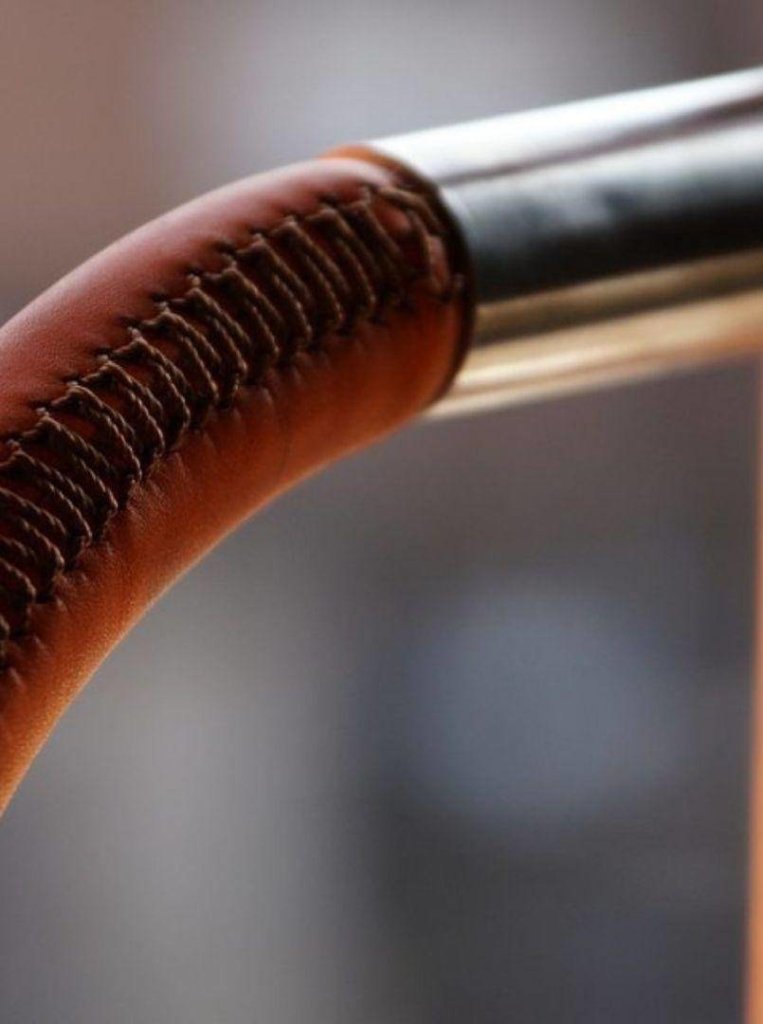 VZ Hookah - VZ Hookah - Pandora Leather - The Premium Way
