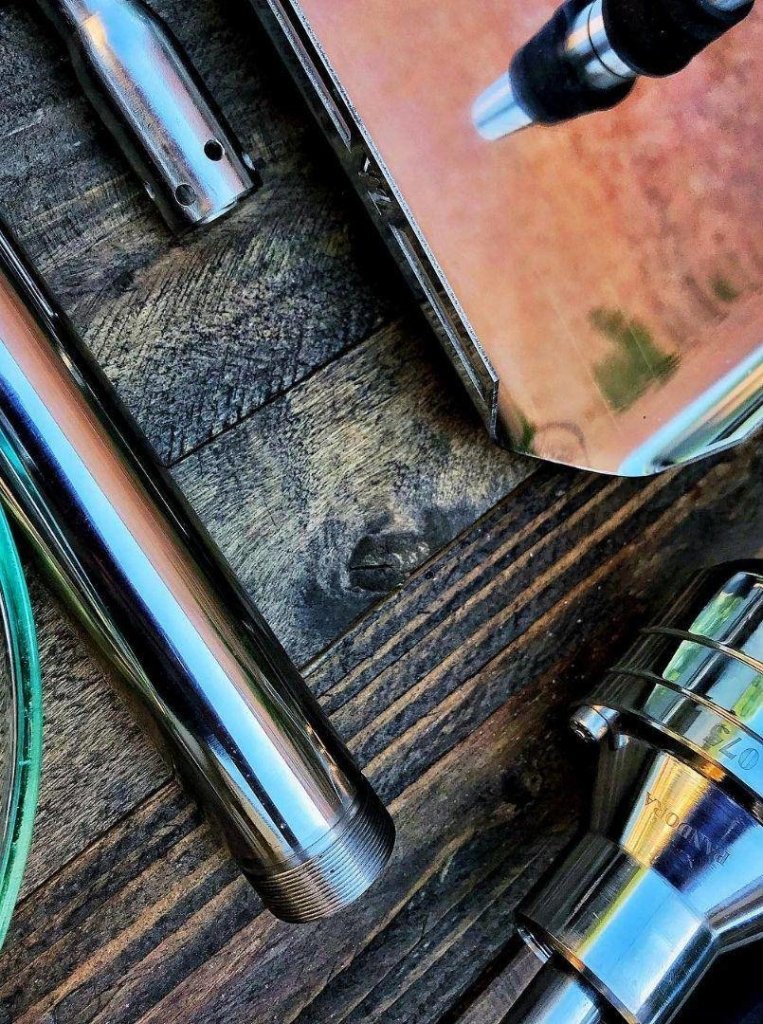 VZ Hookah - VZ Hookah - Pandora Leather - The Premium Way